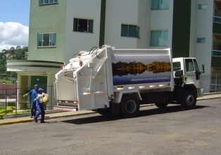 Visan assume a gestão da coleta e manejo de resíduos sólidos em Videira