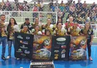 Grande festa marcou as finais da Copa Salto Veloso no ginásio Municipal de esportes Setembrino Comunello