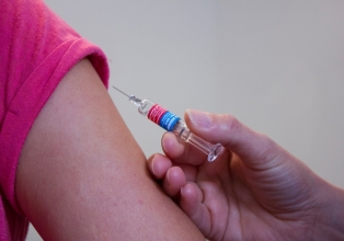 Farmacêuticos podem aplicar vacina contra Covid-19