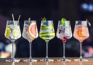 Dia Internacional da Gin Tônica: descubra como surgiu o drink e como preparar o clássico da coquetelaria