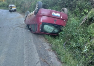 Polícia Militar Rodoviária de Ibicaré atende acidente de trânsito na SC 355 em Treze Tilias.