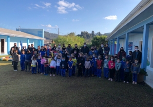 Inaugurada reforma da Escola Municipal Pequenos Brilhantes de Macieira