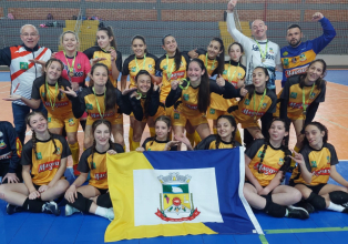 Futsal feminino de Salto Veloso conquista o titulo da fase Microrregional dos Jogos Escolares