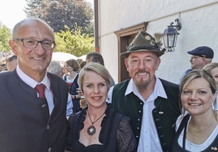 Trezetiliense é convidado especial em evento festivo no Tirol 
