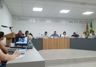 Legislativo de Salto Veloso aprova contas do prefeito, exercício 2022