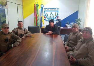 Prefeito de Macieira se reúne com o comando da Polícia Militar de Caçador