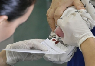 Teste do pezinho: exame pode diagnosticar mais de seis doenças em recém-nascidos