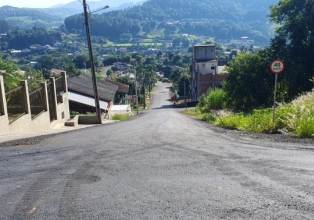 Prefeito Gianfranco Volpato destaca ruas que estão sendo asfaltadas no município