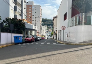 Rua no Centro de Joaçaba passará a ser mão única nos próximos dias