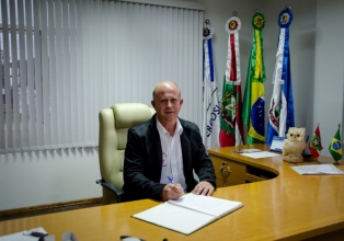 Vice-prefeito assume como prefeito em exercício durante férias da prefeita Nelci Fátima Trento Bortolini