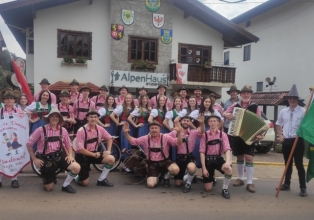 Grupo de Danças Folclóricas Lindental de Treze Tílias completa 29 anos