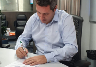 Vice-Prefeito Adriano Sartori assume a prefeitura de Ibicaré