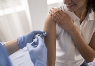Saúde de Treze Tílias viabiliza atendimento aos sábados no setor de vacinações
