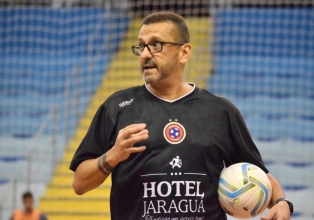 Joaçaba Futsal se despede do técnico Vandré da Costa