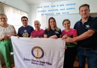 Assistência social recebe doação de itens básicos de alimentação do Rotary Clube