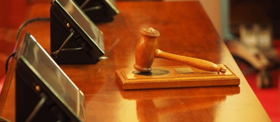 A justiça condena homem que aplicou um golpe  com a falsa venda de um aparelho celular