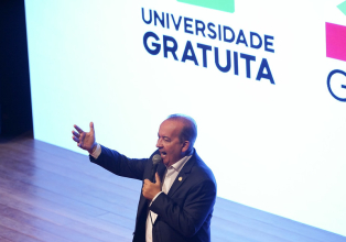 Governador Jorginho Mello sanciona Lei do Universidade Gratuita