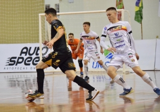 Joaçaba Futsal decide vaga à semifinal da Série Ouro neste sábado