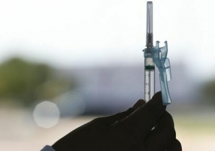Em Santa Catarina, até o momento, 87,02% da população apta a se vacinar está com as duas doses.