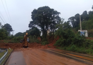 Atualizando sobre a situação da SC 135 - trecho entre Pinheiro Preto e Tangará