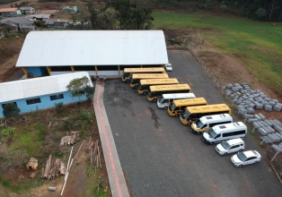 Motoristas do transporte escolar de Macieira recebem orientações da Secretaria de Educação