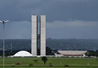 Nereo Lopes de Lima: Menos Brasil mais Brasília