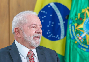  jornal O Globo aponta que 37% dos brasileiros classificam a terceira gestão do presidente Lula (PT) como ótimo ou bom