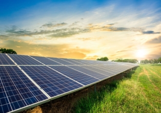 Energia solar em risco: aumento de impostos pode fazer setor perder R$ 97 bilhões em investimentos