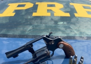 PRF apreende armas e munições em veículos na BR 470 em Campos Novos e BR 280 em Canoinhas