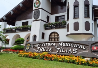 Prefeitura de Treze Tílias concede férias coletivas para servidores públicos municipais