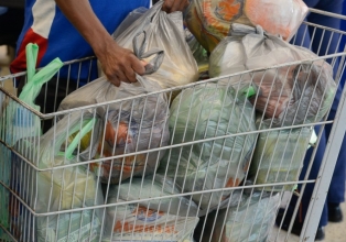 Governo zera imposto de importação de produtos da cesta básica até o fim de 2022