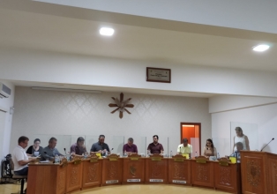 Legislativo de Treze Tílias realizou encontro complementar nesta quinta-feira