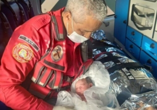 Bombeiros voluntários de Irani atendem mulher em trabalho de parto