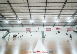 Com jogos emocionantes teve inicio a fase eliminatória da Copa Verão de Futsal
