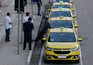 CAIXA paga R$ 709 milhões de benefício emergencial para caminhoneiros e taxistas neste sábado