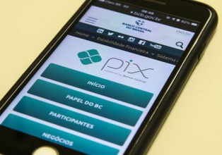 Um empresário concordiense perdeu quase R$ 4 mil em um golpe aplicado pela internet e a transferência feita através do PIX