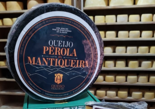PEQUENOS NEGÓCIOS: Produtor de queijo vende pela internet e movimenta economia local