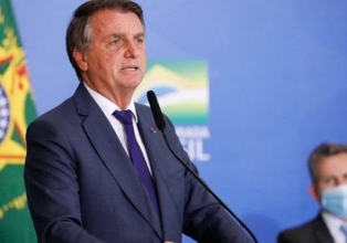 Especialistas em direito eleitoral e ciência política acreditam que Bolsonaro será absolvido em julgamento do TSE sobre Fake News nas eleições