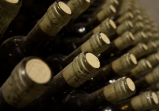Polícia Rodoviária Federal apreende em Campos Novos 480 garrafas de vinho importado ilegalmente