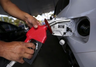 Postos vendem etanol a R$ 4,05 após redução do ICMS do combustível