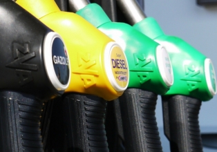 Preço do diesel fica mais caro a partir desta quarta, anuncia Petrobras