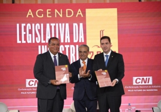 CNI lança Agenda Legislativa 2022 com destaque para reforma tributária