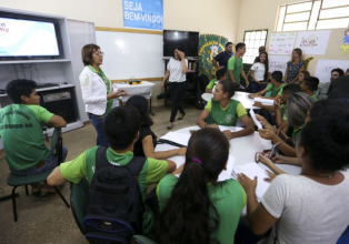 Aulas da rede estadual de ensino em Santa Catarina foram retomadas nesta segunda-feira, dia 31