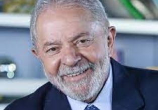  Lula é eleito presidente do Brasil, com 50,83%
