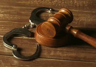Judiciário de Ouro inicia julgamento de acusado de tentativa de homicidio